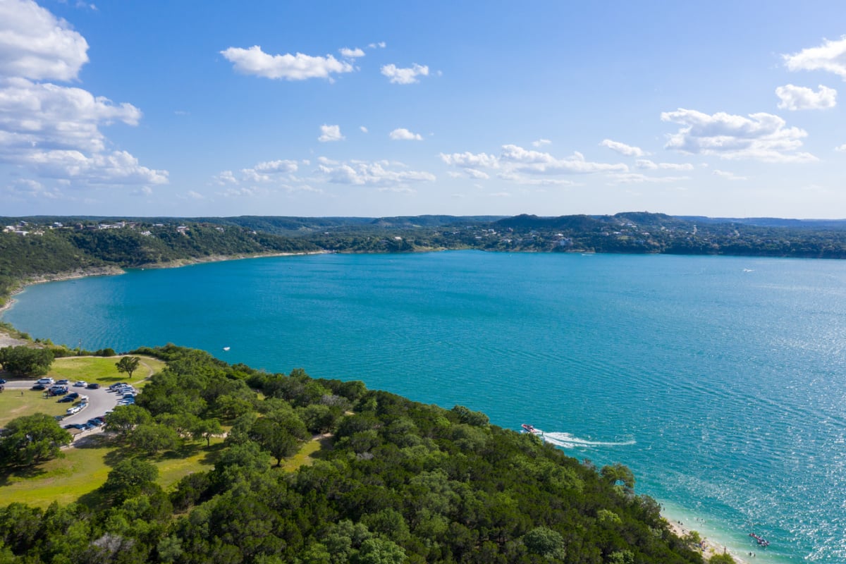 Escape The Texas Heat! This Blue Water Lake Town Near Austin Is The Perfect Summer Retreat